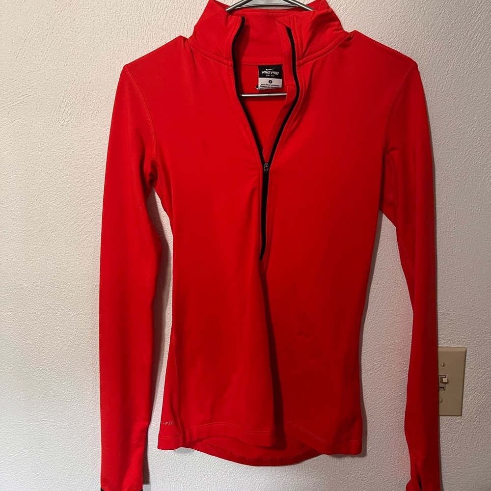 NIKE PRO JACKET!!